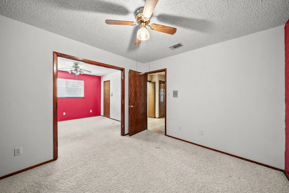 2125 Mayfield Circle Corinth, TX 76208
