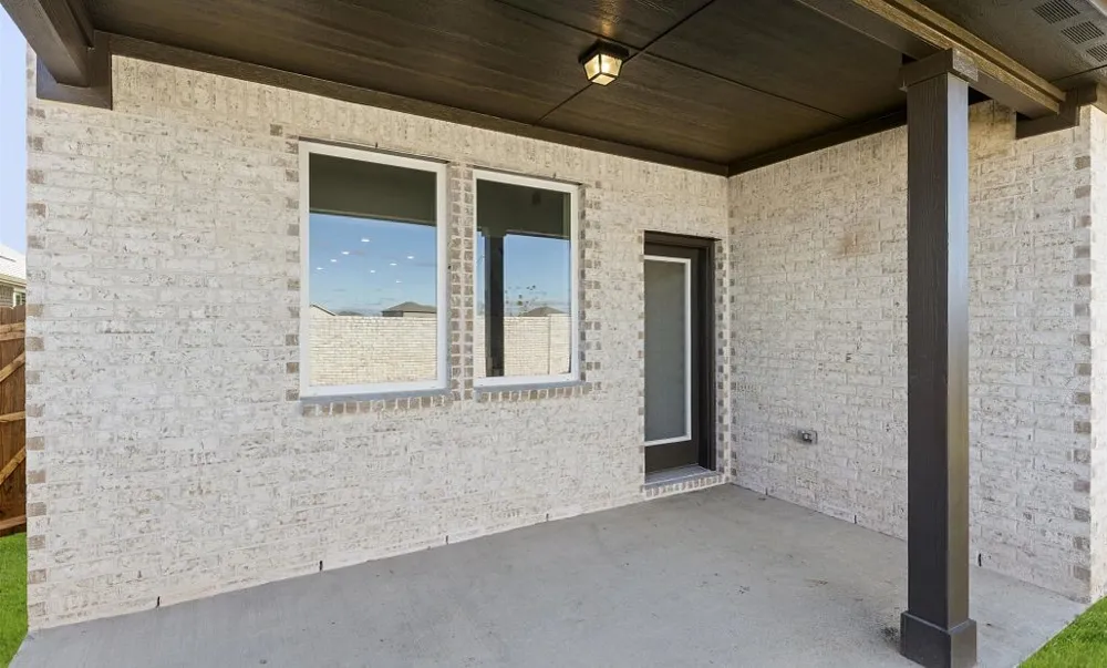 14217 Gallatin Street Pilot Point, TX 76258