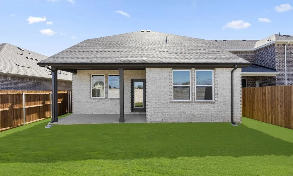 14217 Gallatin Street Pilot Point, TX 76258