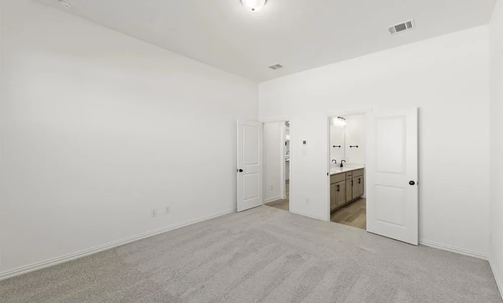 14217 Gallatin Street Pilot Point, TX 76258