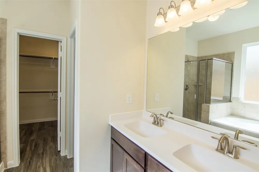 3783 Lake Bend Shore Drive Spring, TX 77386