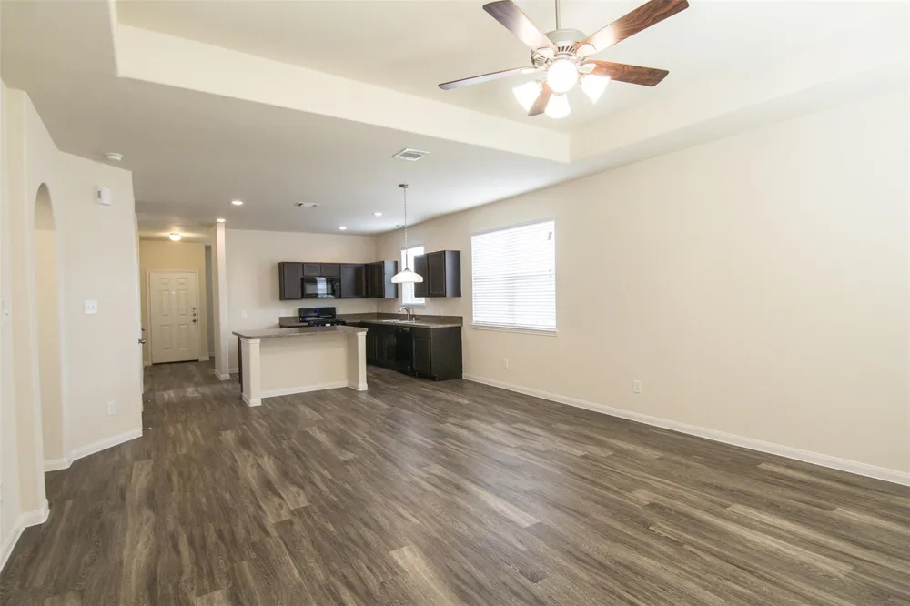 3783 Lake Bend Shore Drive Spring, TX 77386