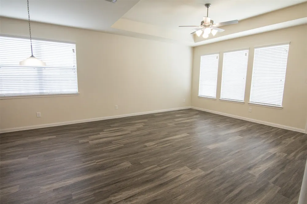 3783 Lake Bend Shore Drive Spring, TX 77386