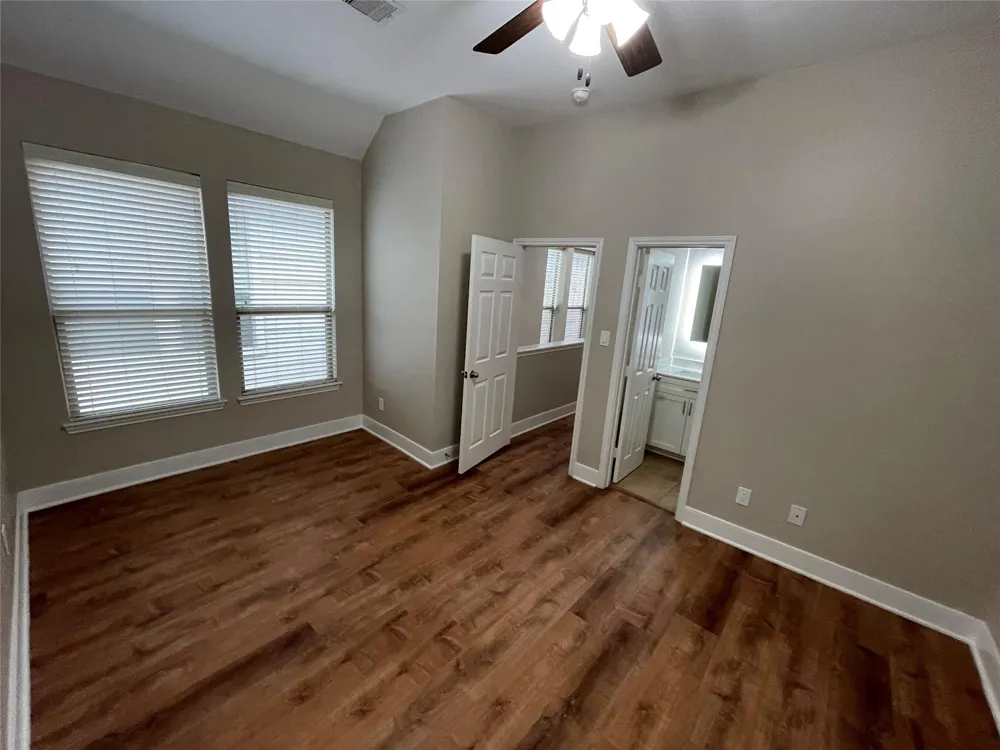 2010 Rosedale Street #B Houston, TX 77004