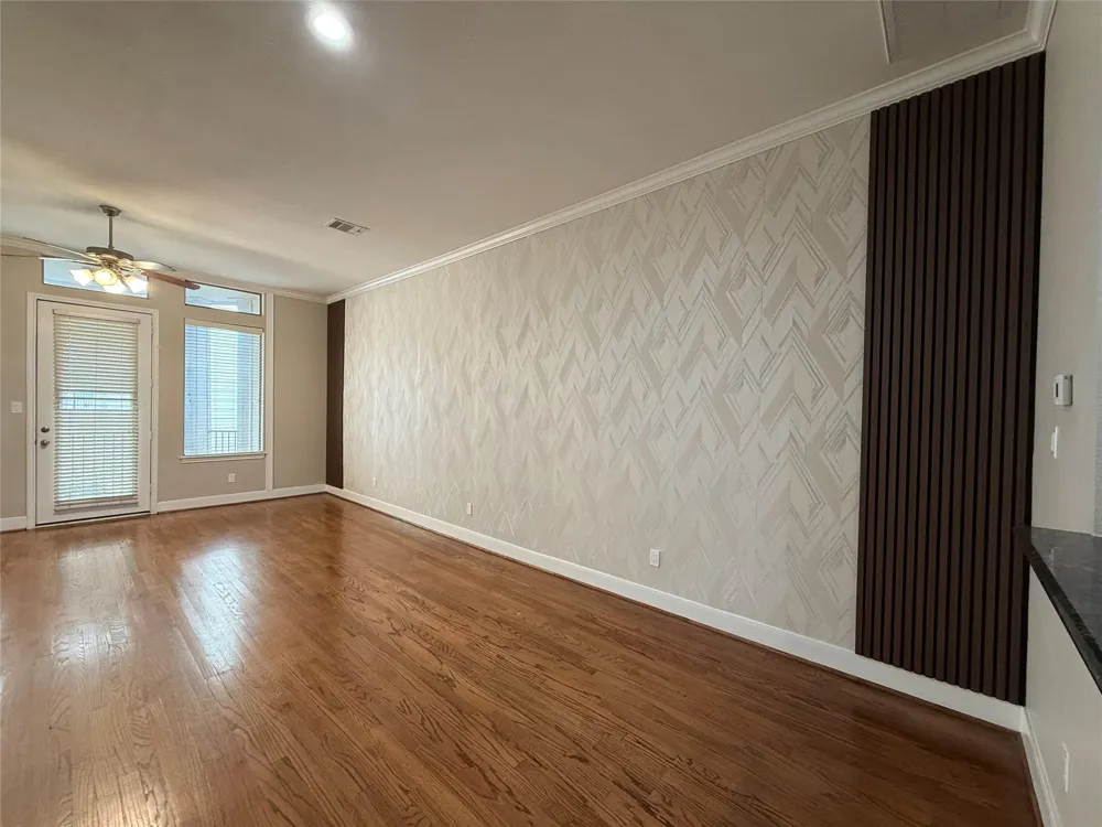 2010 Rosedale Street #B Houston, TX 77004