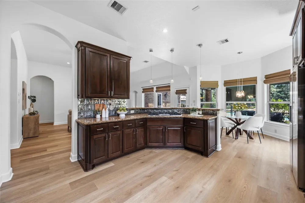 866 Big Buck Drive Cleveland, TX 77328