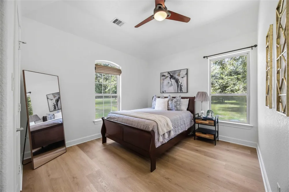 866 Big Buck Drive Cleveland, TX 77328