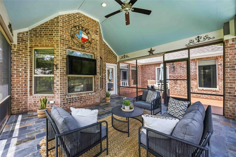866 Big Buck Drive Cleveland, TX 77328