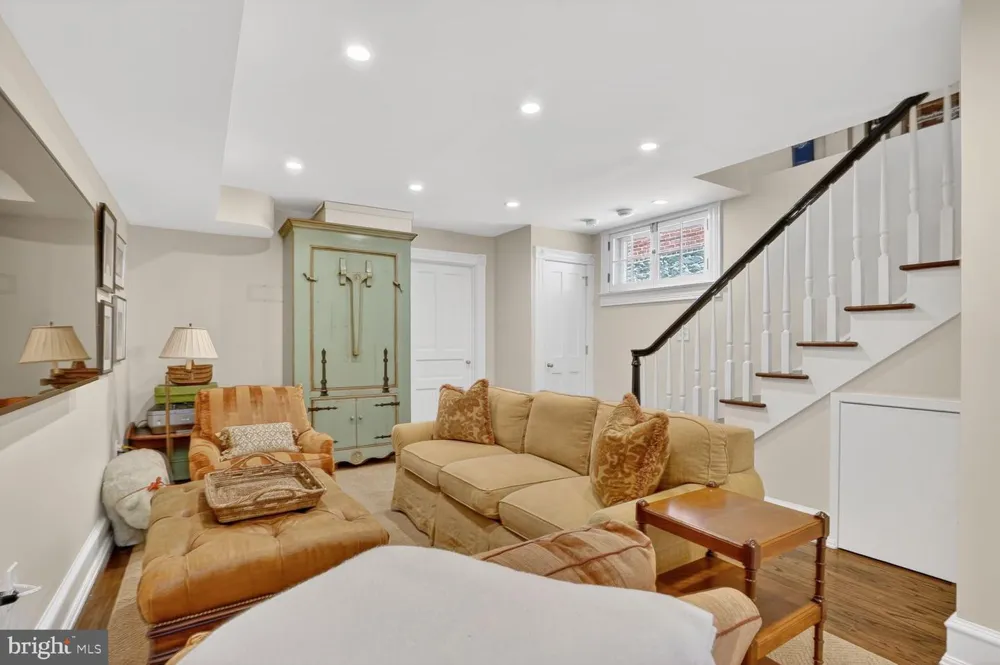 3424 P STREET NW Washington, DC 20007