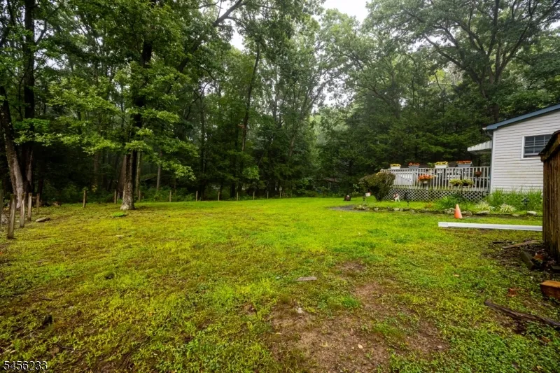 10 Pochuck Dr Vernon, NJ 07461