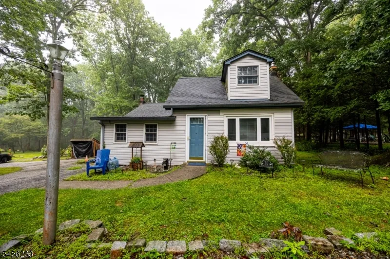 10 Pochuck Dr Vernon, NJ 07461
