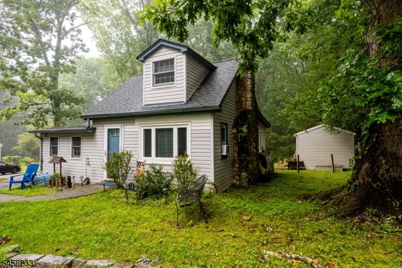 10 Pochuck Dr Vernon, NJ 07461