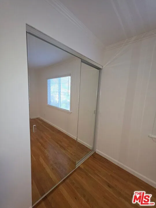 305 Broadway Street #11 Los Angeles, CA 90291