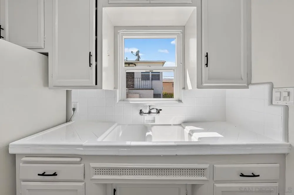3628 Highland Ave San Diego, CA 92105