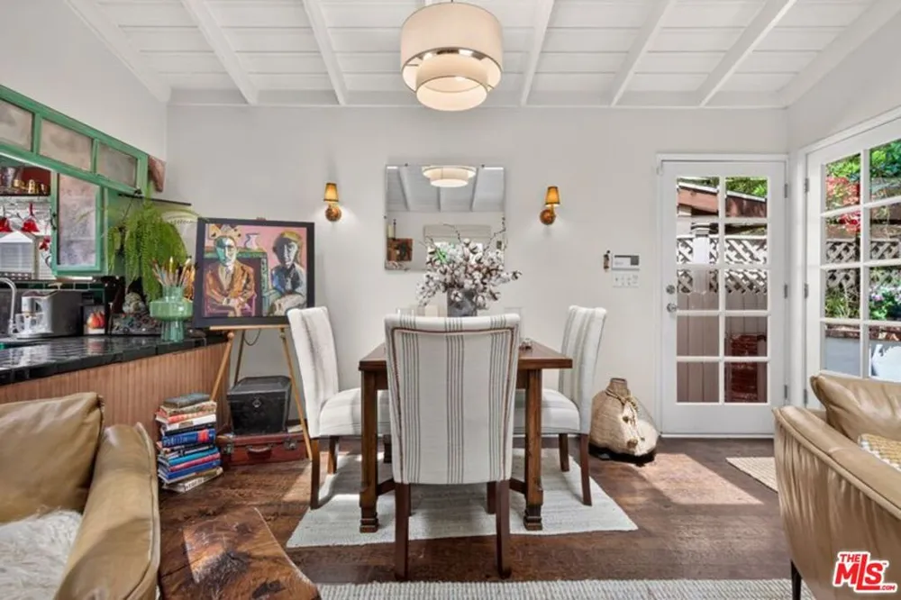 8936 Wonderland Avenue Los Angeles, CA 90046