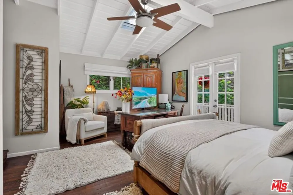 8936 Wonderland Avenue Los Angeles, CA 90046
