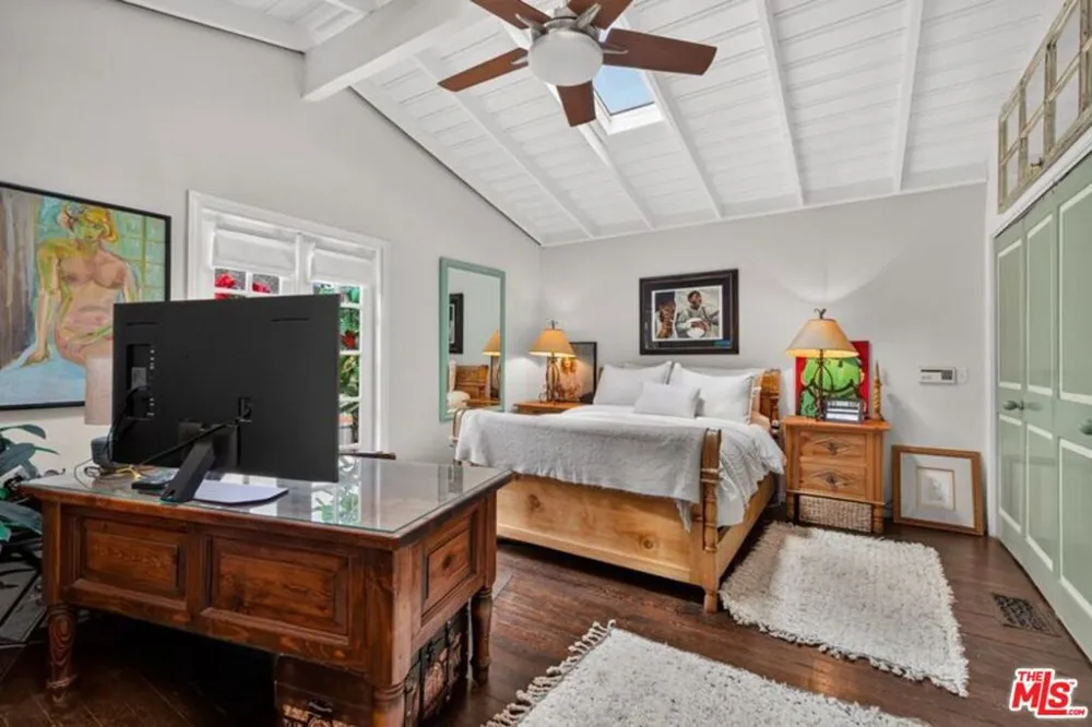 8936 Wonderland Avenue Los Angeles, CA 90046
