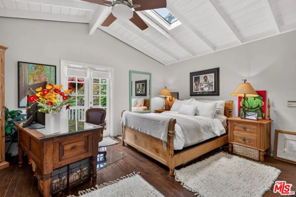 8936 Wonderland Avenue Los Angeles, CA 90046