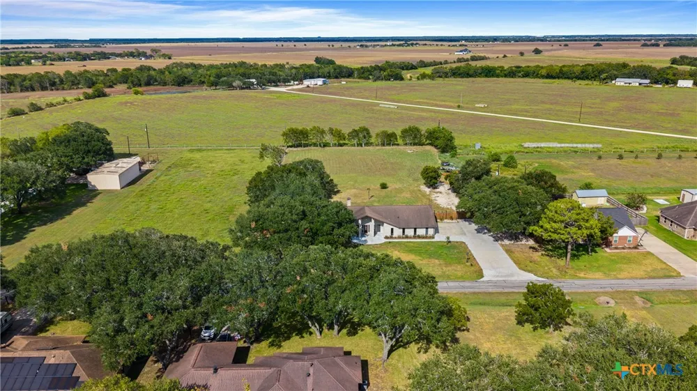 1107 Fairlane Drive Ganado, TX 77962