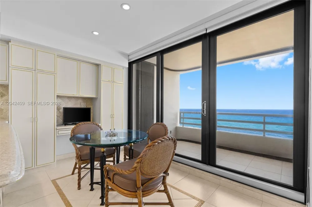 1500 S Ocean Blvd #804 Boca Raton, FL 33432
