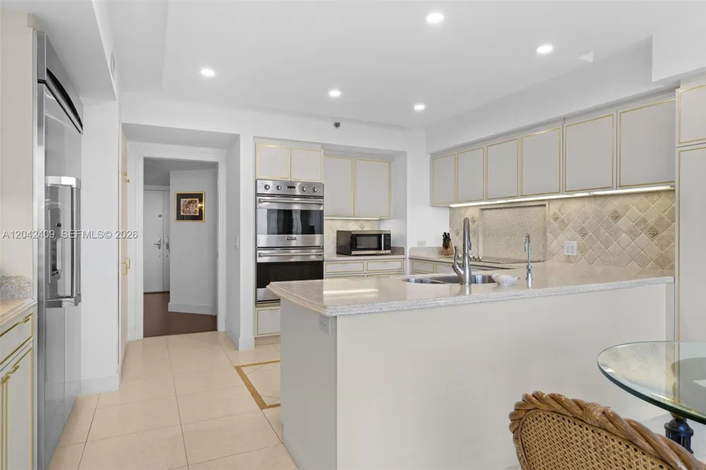 1500 S Ocean Blvd #804 Boca Raton, FL 33432
