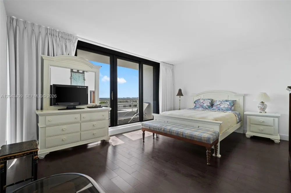 1500 S Ocean Blvd #804 Boca Raton, FL 33432