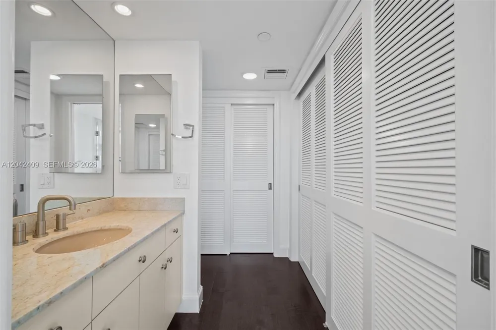 1500 S Ocean Blvd #804 Boca Raton, FL 33432