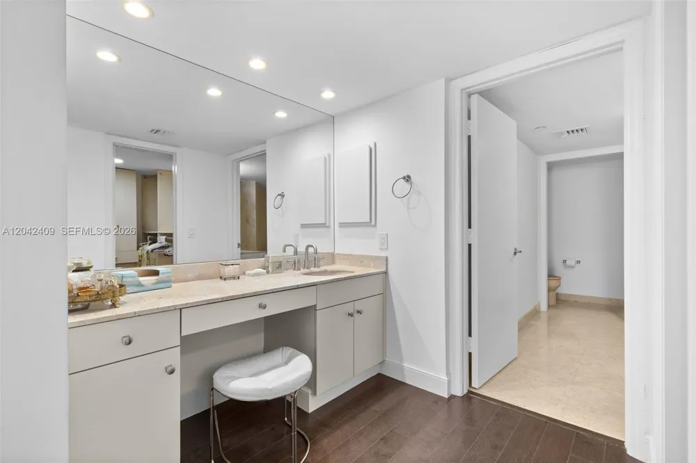 1500 S Ocean Blvd #804 Boca Raton, FL 33432