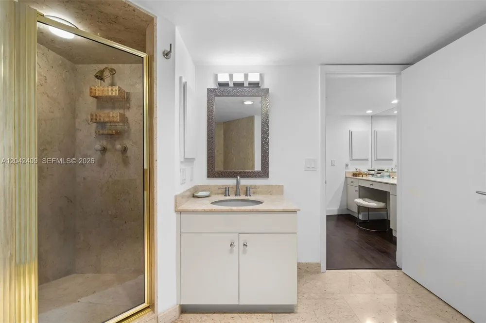 1500 S Ocean Blvd #804 Boca Raton, FL 33432