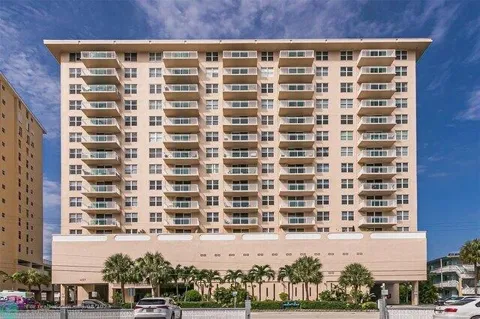 437 Golden Isles Drive #14 j