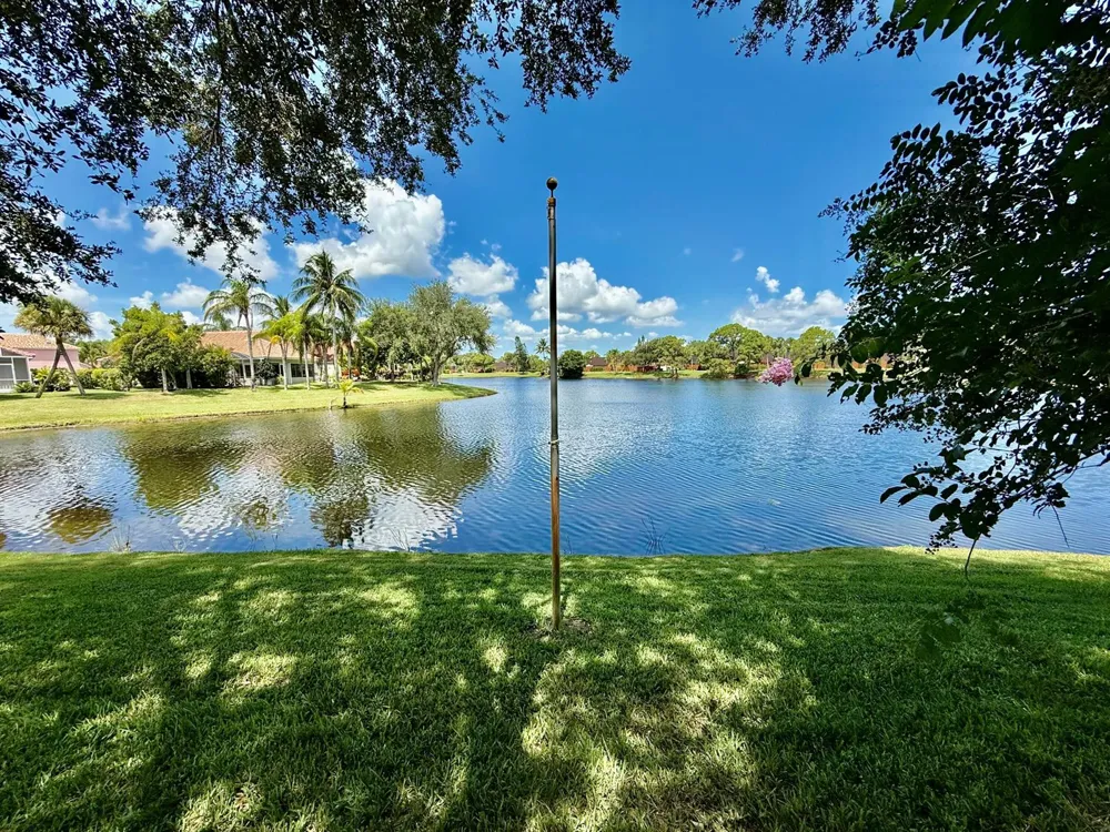 6008 SE Walkers Cay Court Stuart, FL 34997