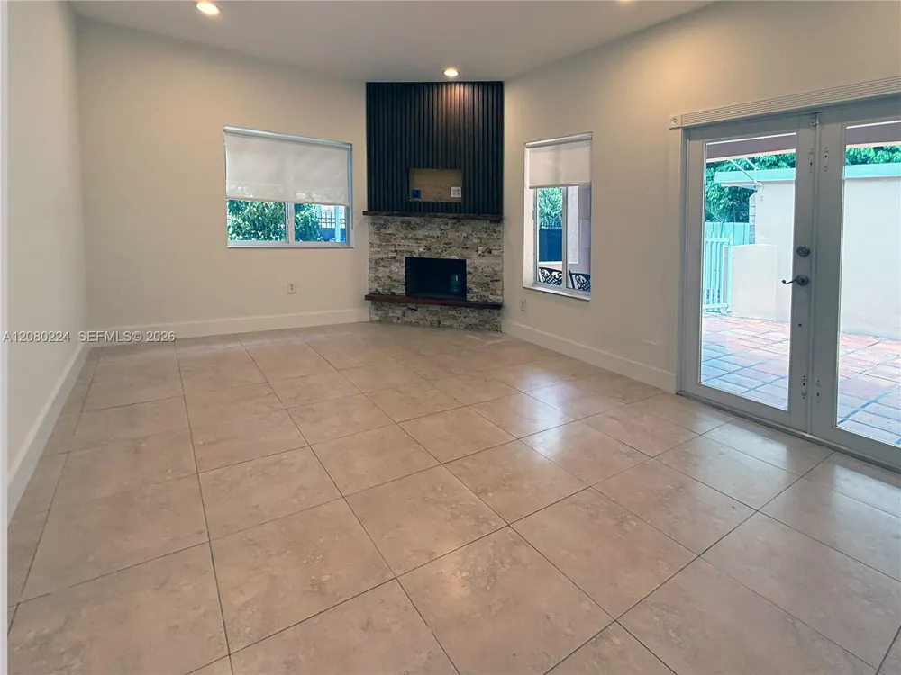 738 NE 83rd Ter Miami, FL 33138