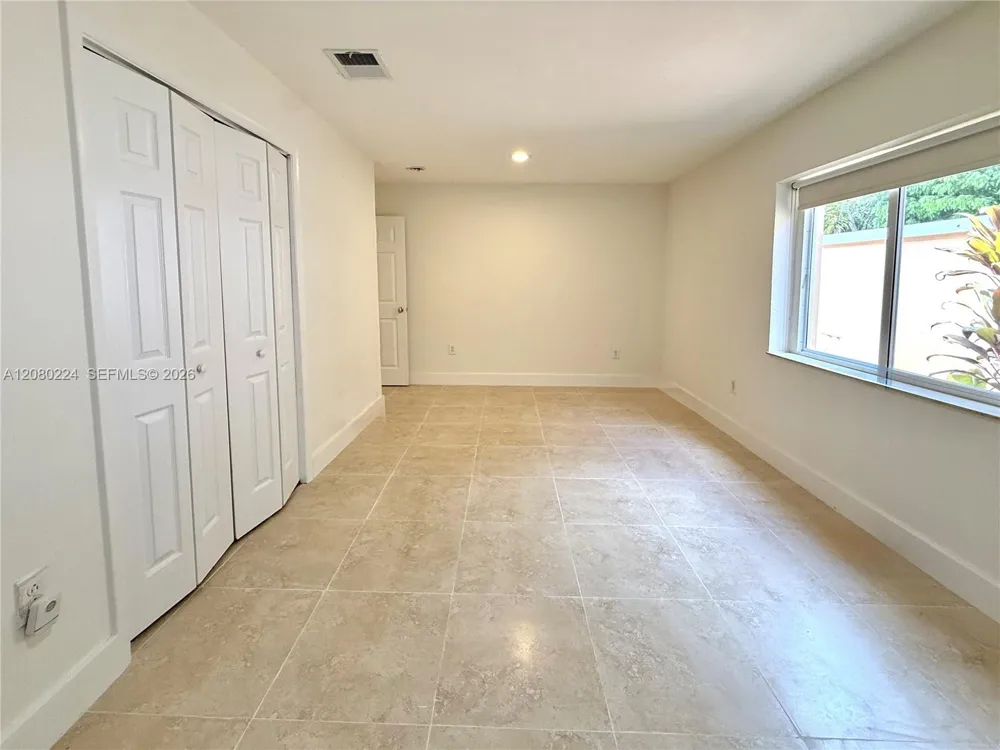 738 NE 83rd Ter Miami, FL 33138