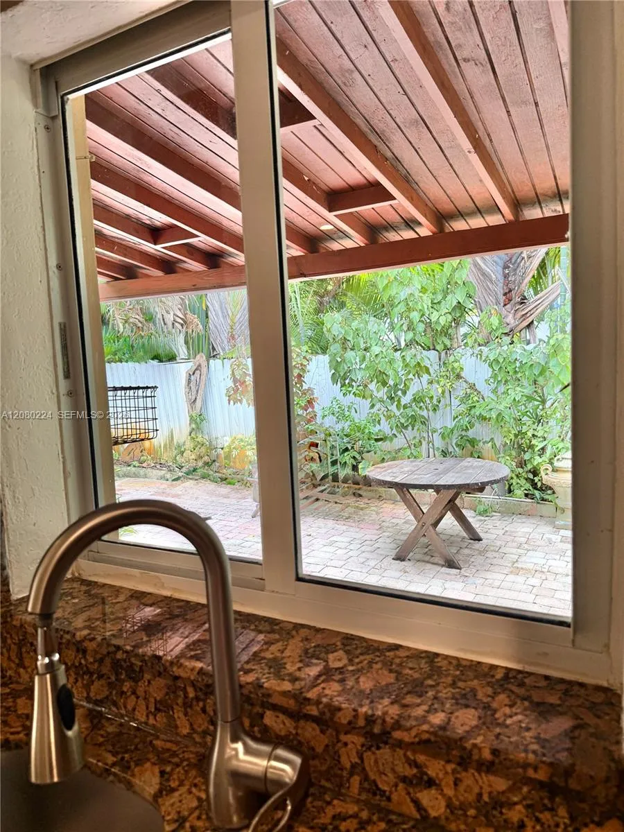 738 NE 83rd Ter Miami, FL 33138