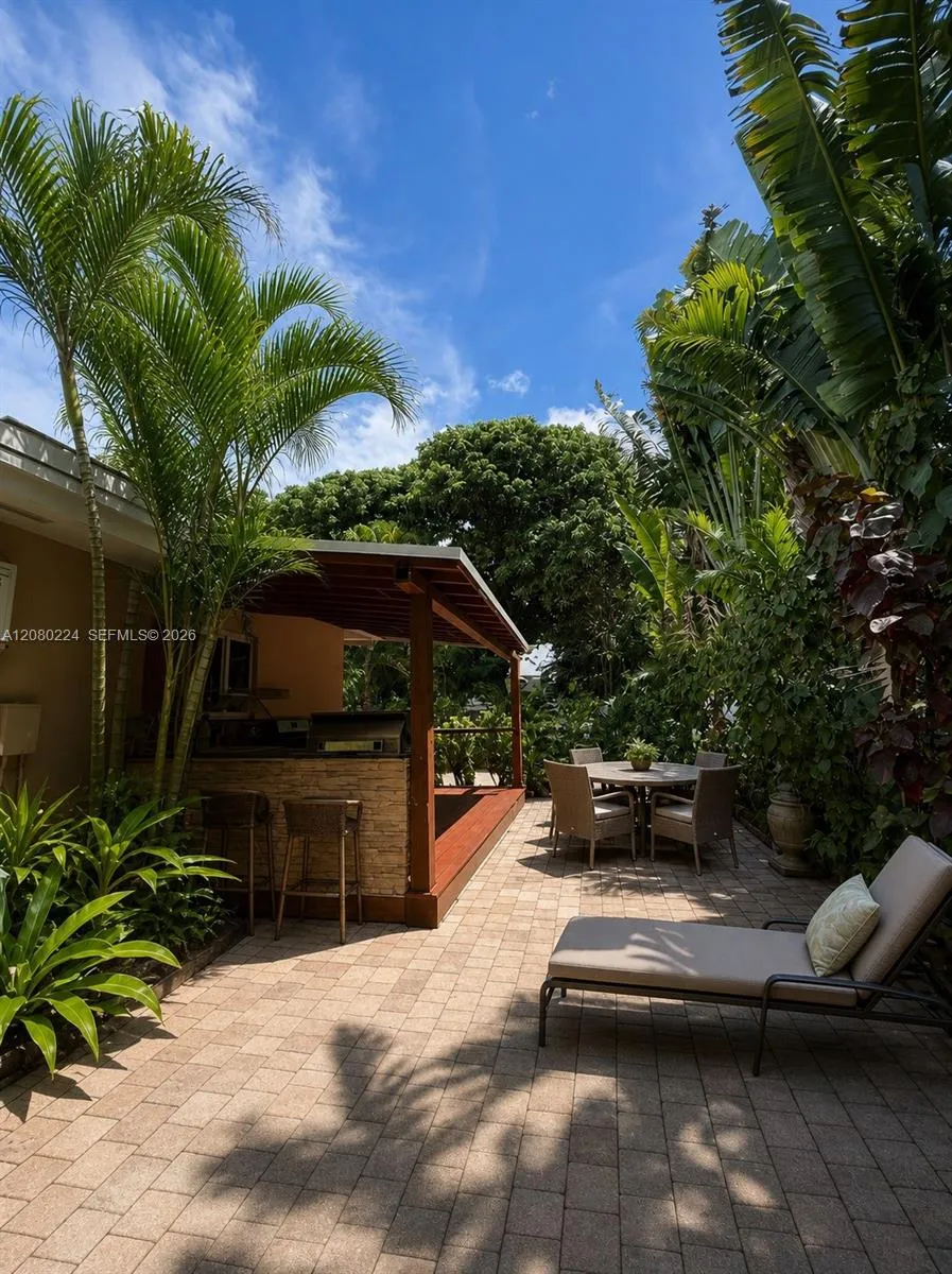 738 NE 83rd Ter Miami, FL 33138