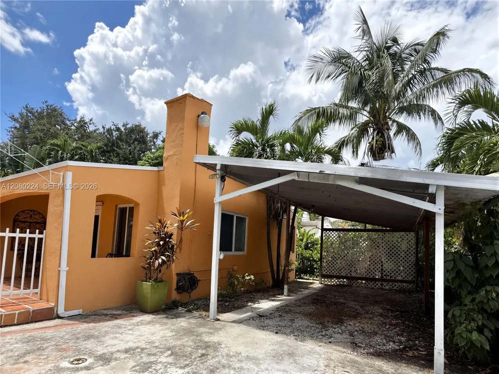 738 NE 83rd Ter Miami, FL 33138