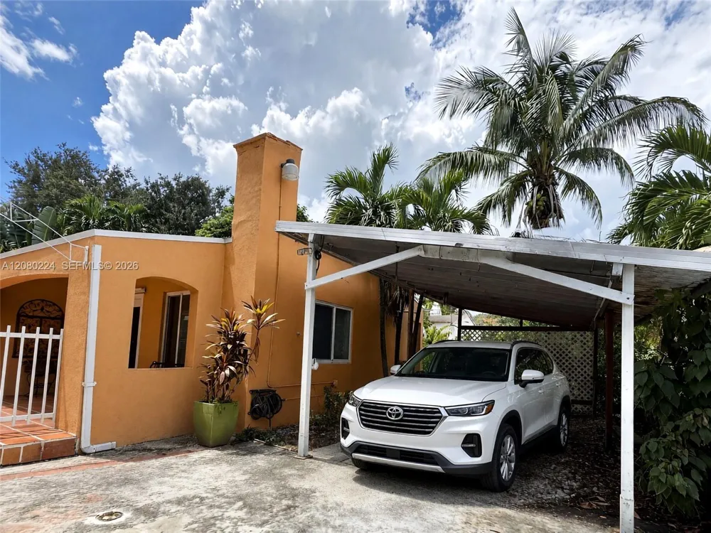 738 NE 83rd Ter Miami, FL 33138