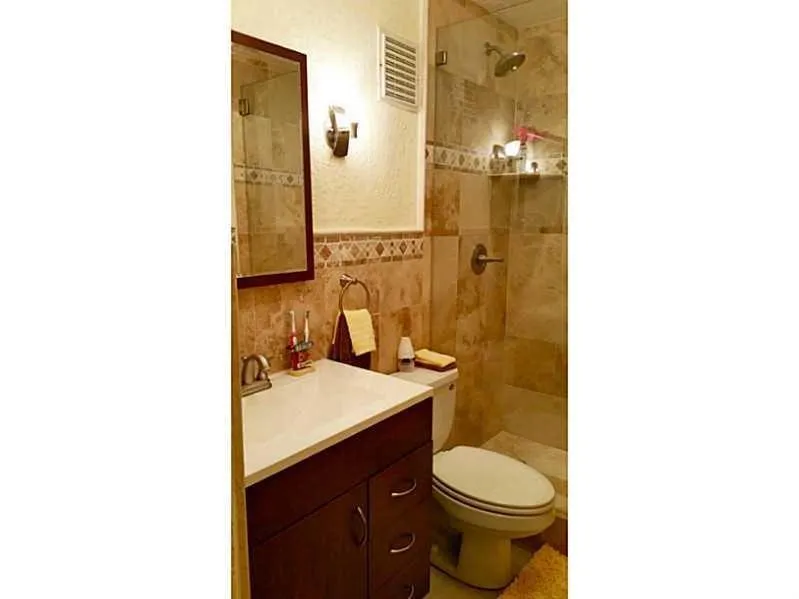 760 SE 2nd Avenue Deerfield Beach, FL 33441