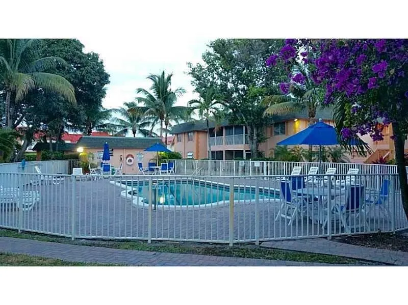 760 SE 2nd Avenue Deerfield Beach, FL 33441