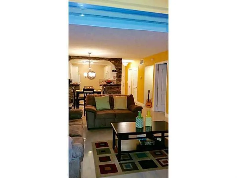 760 SE 2nd Avenue Deerfield Beach, FL 33441