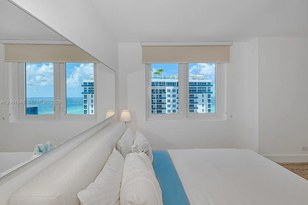 2301 Collins Ave #1515 Miami Beach, FL 33139