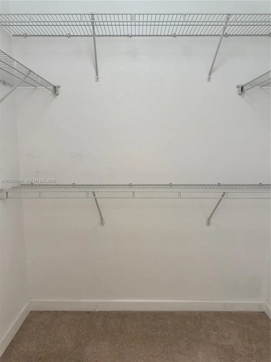 10242 NW 7th St #204 Miami, FL 33172
