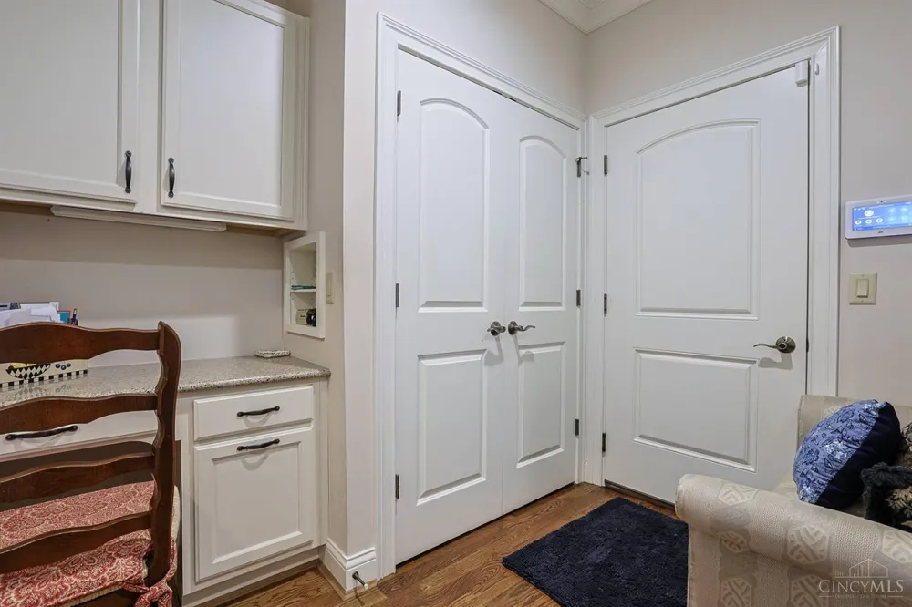 9808 Orchard Trail Montgomery, OH 45242