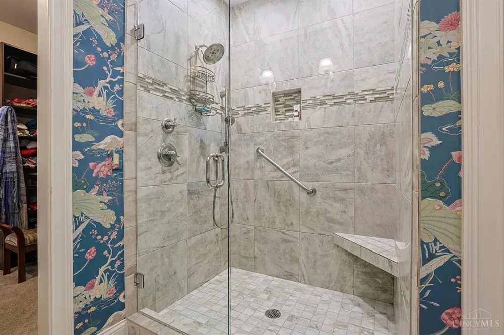 9808 Orchard Trail Montgomery, OH 45242
