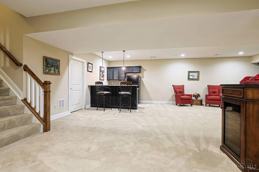 9808 Orchard Trail Montgomery, OH 45242