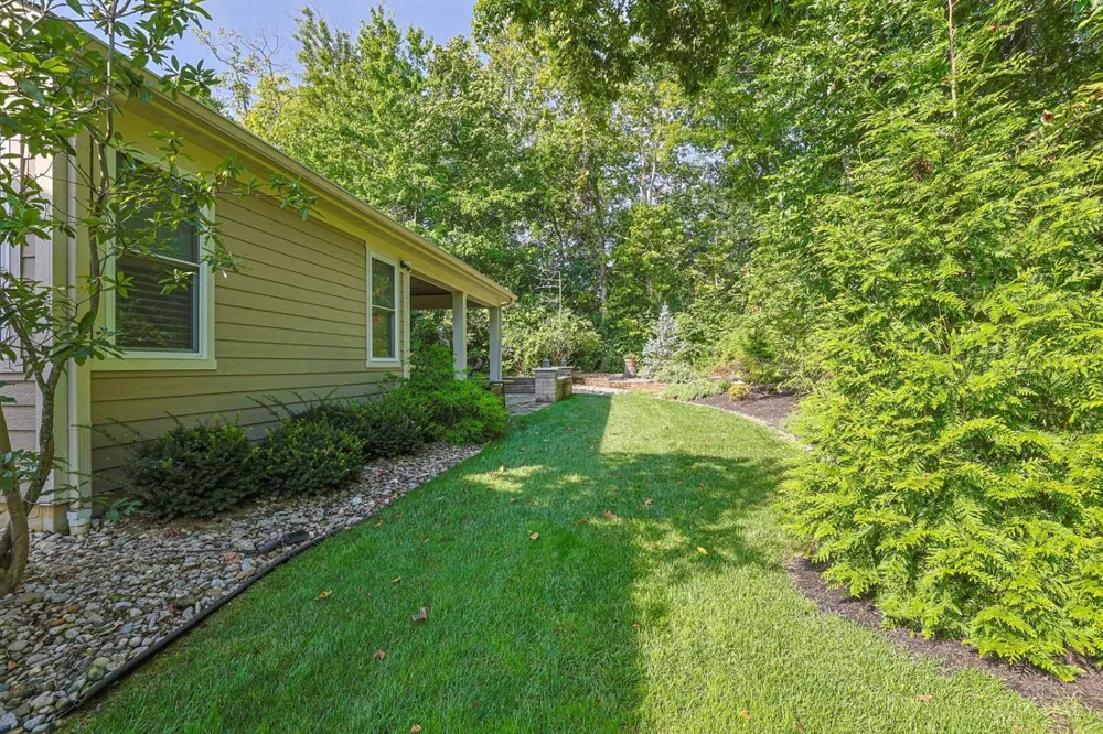 9808 Orchard Trail Montgomery, OH 45242