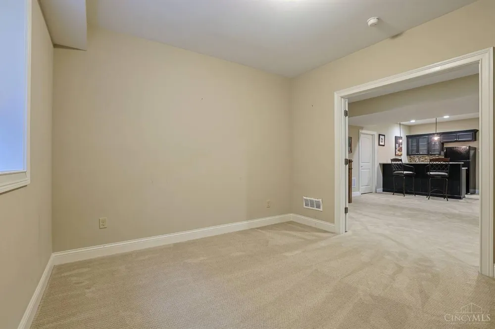 9808 Orchard Trail Montgomery, OH 45242