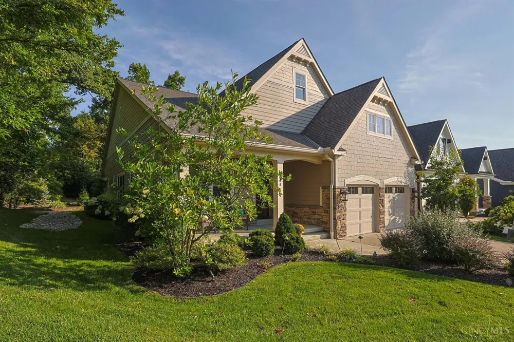 9808 Orchard Trail Montgomery, OH 45242