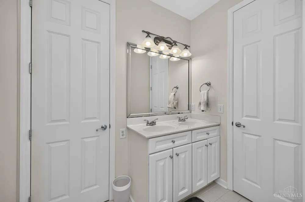 9617 Stonemasters Drive Symmes, OH 45140