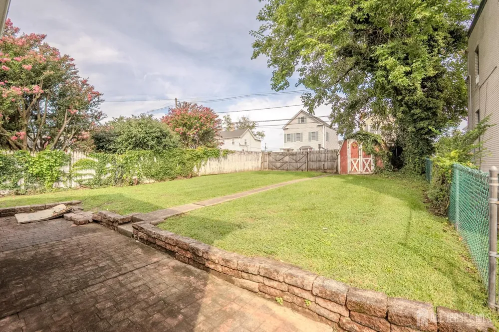 88 Coley Street Woodbridge Proper, NJ 07095